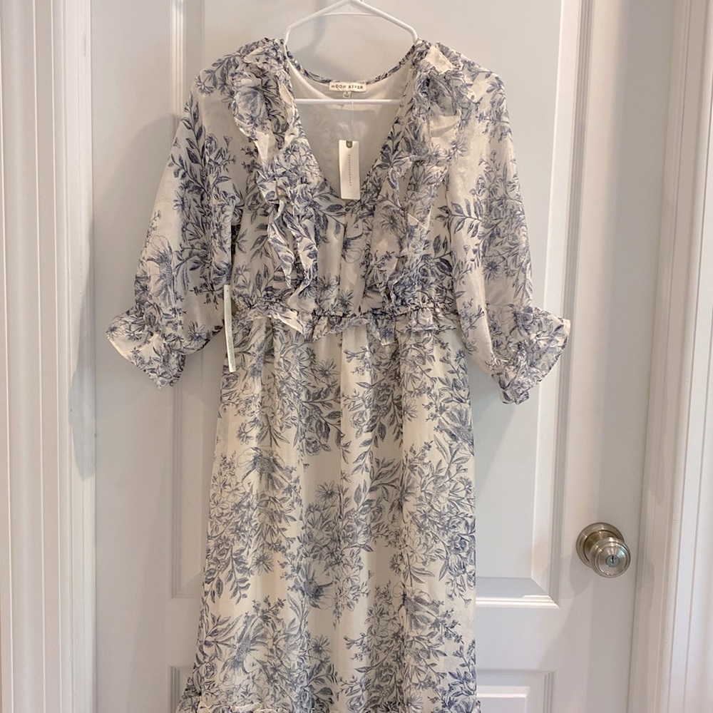 Anthropologie off white blue floral dress S NWT